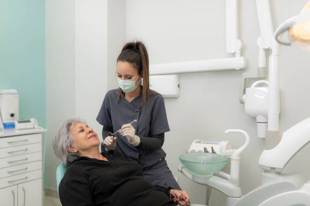 Best Urgent Tooth Repair  in Jourdanton, TX