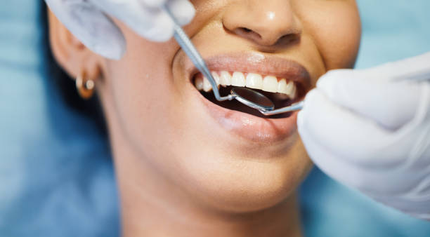 Best Cracked Tooth Emergency Dentist  in Jourdanton, TX
